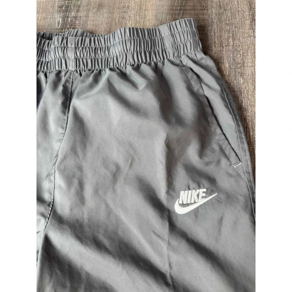 Nike Kids Sportswear Club Woven Joggers Grey Mesh Lined Pants Size Large L